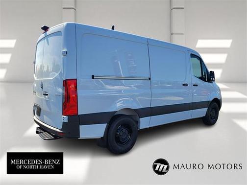 2025 Mercedes-Benz Sprinter 2500 Standard Roof