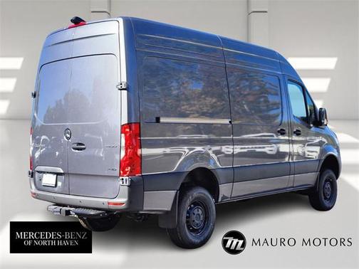 2025 Mercedes-Benz Sprinter 2500 Standard Roof