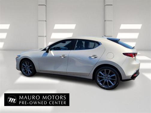 2022 Mazda Mazda3 FWD w/Select Package
