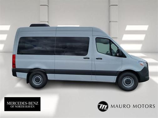 2025 Mercedes-Benz Sprinter 2500 Standard Roof