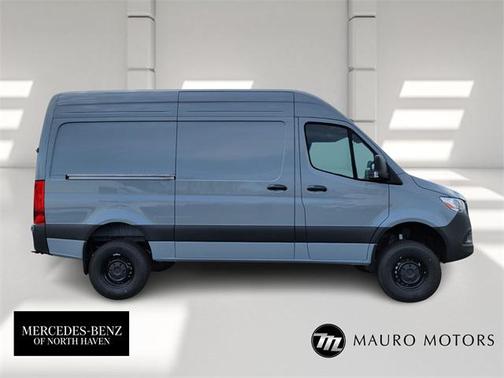 2025 Mercedes-Benz Sprinter 2500 Standard Roof
