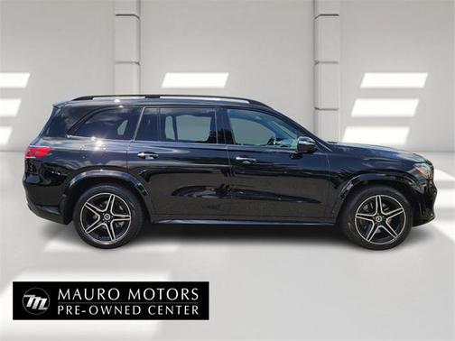 2022 GMC Acadia AWD SLT