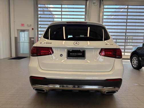 2022 Mercedes-Benz GLC 300 4MATIC