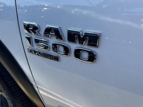 2022 RAM 1500 Classic Warlock Quad Cab 4x4 6'4' Box