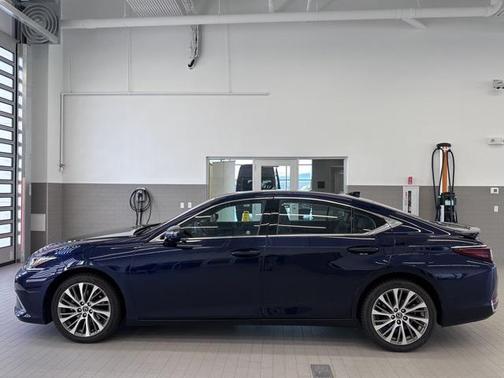 2021 Lexus ES 250 Base