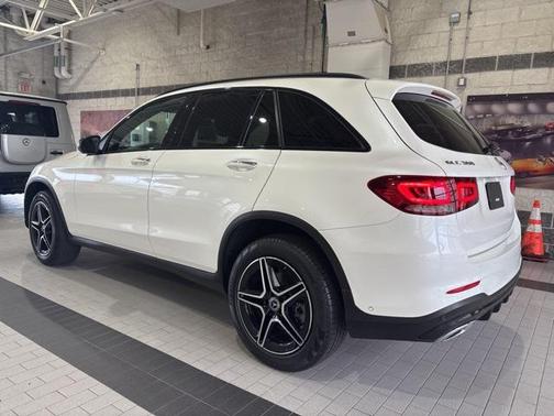 2022 Mercedes-Benz GLC 300 4MATIC