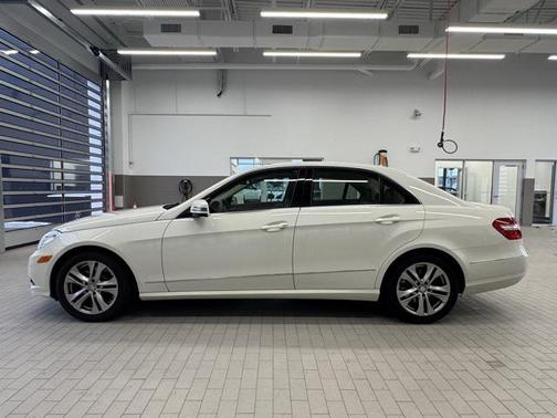 2011 Mercedes-Benz E-Class 4MATIC
