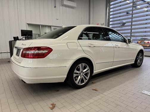 2011 Mercedes-Benz E-Class 4MATIC