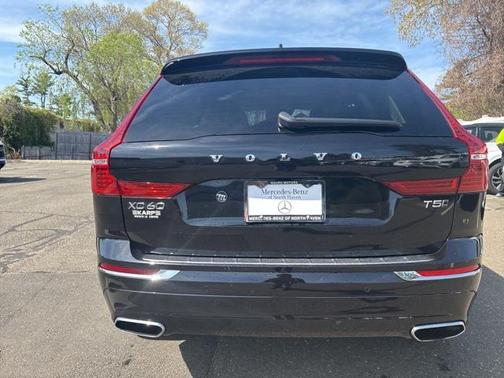 2021 Volvo XC60 T5 Inscription