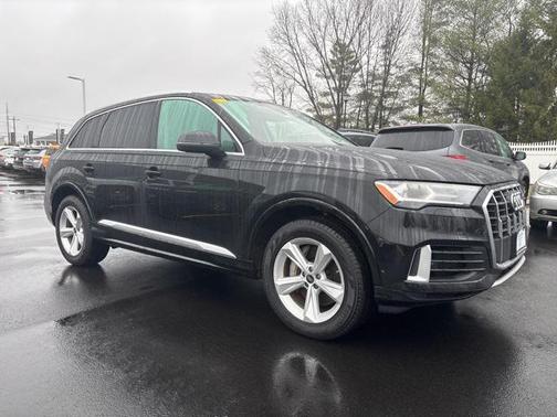 2022 Audi Q7 55 Premium