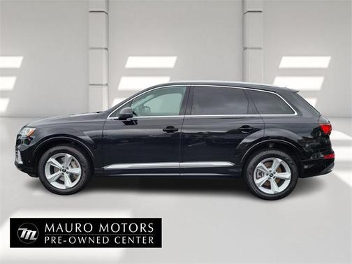 2022 Audi Q7 55 Premium