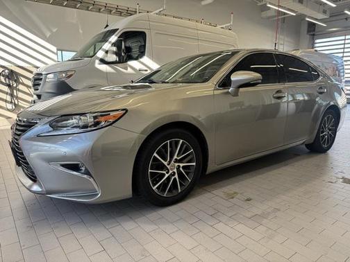 2017 Lexus ES 350 Base