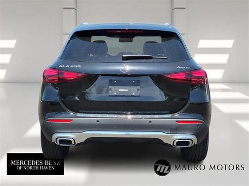 2025 Mercedes-Benz GLA 250 4MATIC