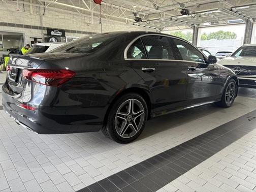 2022 Mercedes-Benz E-Class 4MATIC