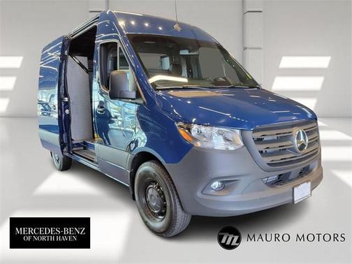 2025 Mercedes-Benz Sprinter 2500 Standard Roof