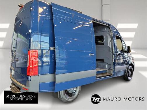 2025 Mercedes-Benz Sprinter 2500 Standard Roof