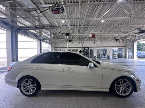 2012 Mercedes-Benz C-Class C 300 4MATIC Luxury