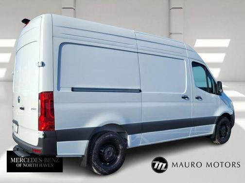 White 2024 Mercedes-Benz Sprinter 2500 144 WB