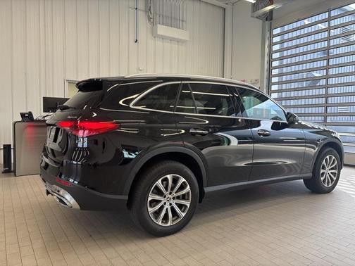 2023 Mercedes-Benz GLC 300 4MATIC