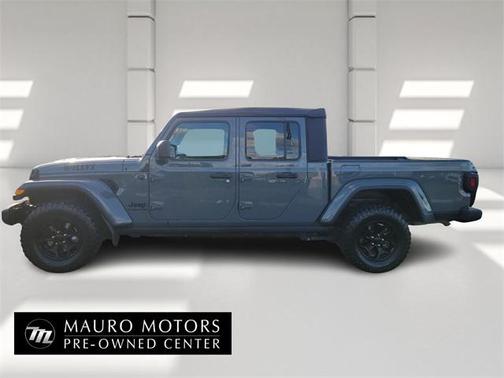 2022 Jeep Gladiator Willys 4x4