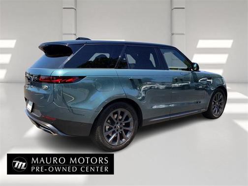 2023 Land Rover Range Rover Sport SE