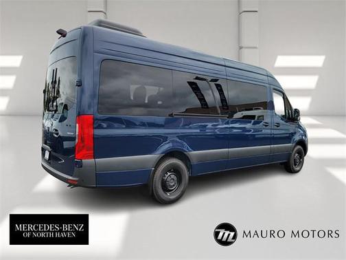 2025 Mercedes-Benz Sprinter 2500 High Roof