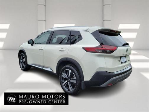 2021 Nissan Rogue SL