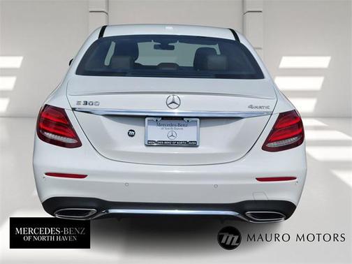 2017 Mercedes-Benz E-Class 4MATIC