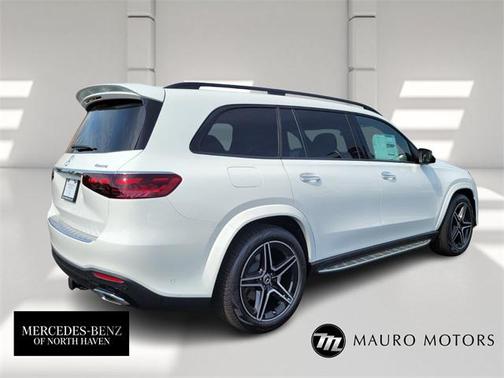 2025 Mercedes-Benz GLS 450 4MATIC