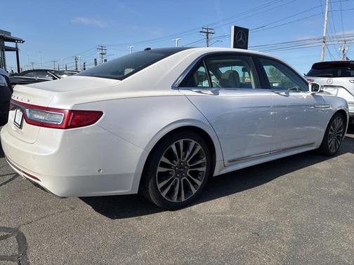 2017 Lincoln Continental Reserve