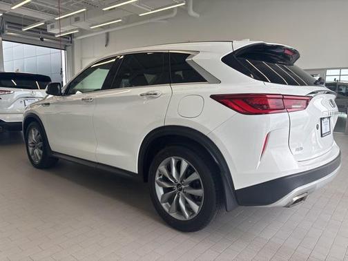 2022 INFINITI QX50 PURE AWD