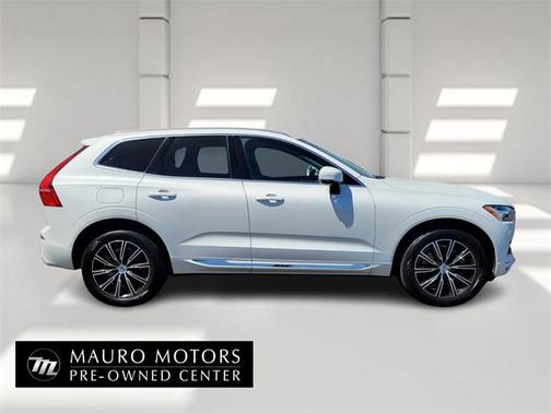 2021 Volvo XC60 T6 Inscription
