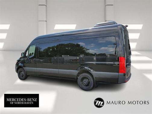 2025 Mercedes-Benz Sprinter 2500 High Roof