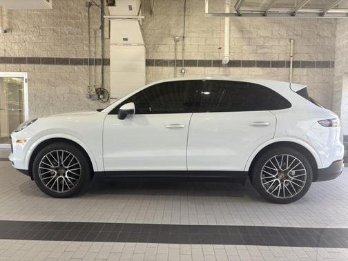 2021 Porsche Cayenne S
