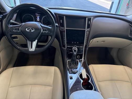 2018 INFINITI Q50 3.0t LUXE