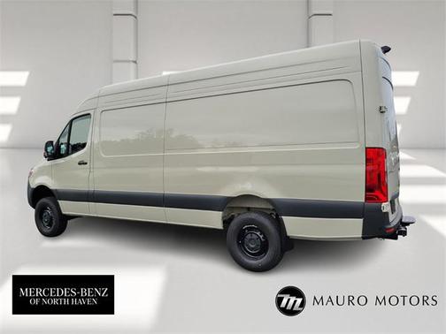 2025 Mercedes-Benz Sprinter 2500 High Roof
