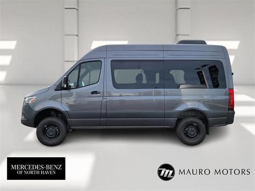 2025 Mercedes-Benz Sprinter 2500 Standard Roof