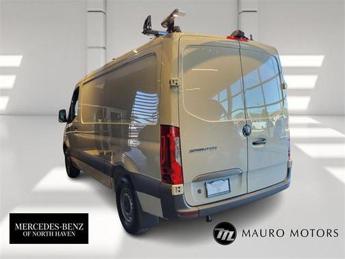 2025 Mercedes-Benz Sprinter 2500 Standard Roof