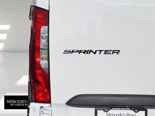2025 Mercedes-Benz Sprinter 2500 Standard Roof