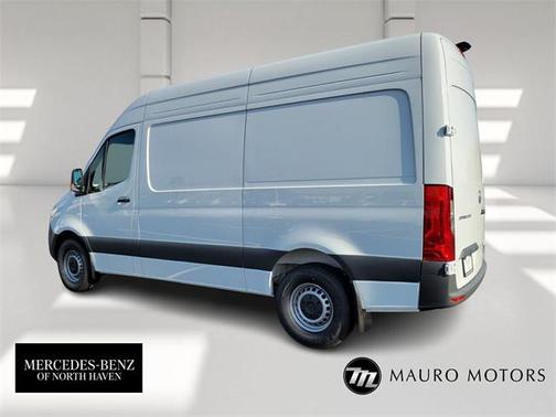 2025 Mercedes-Benz Sprinter 2500 Standard Roof
