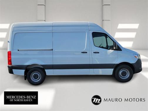2025 Mercedes-Benz Sprinter 2500 Standard Roof