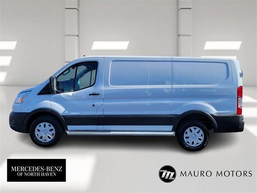 2022 Ford Transit-250 Base