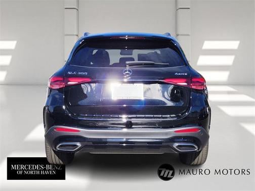 2026 Mercedes-Benz GLC 300 4MATIC