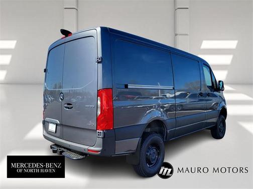 2025 Mercedes-Benz Sprinter 2500 Standard Roof