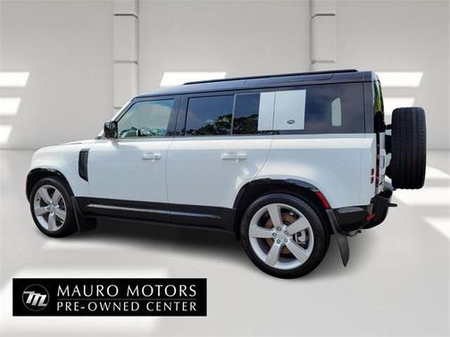 2023 Land Rover Defender 110 X-Dynamic SE