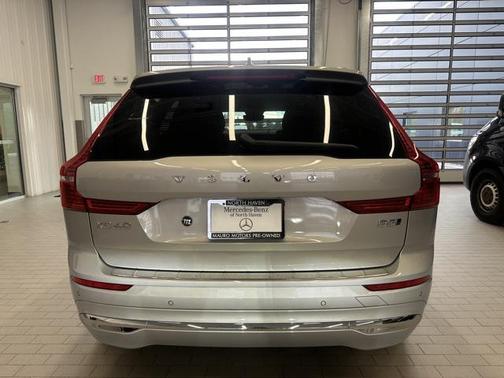2022 Volvo XC60 B5 Inscription