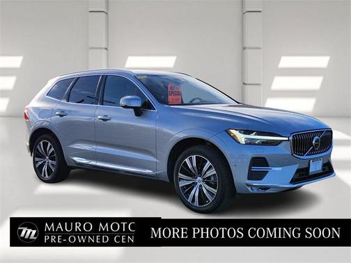 2022 Volvo XC60 B5 Inscription
