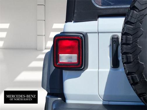 2022 Jeep Wrangler Willys