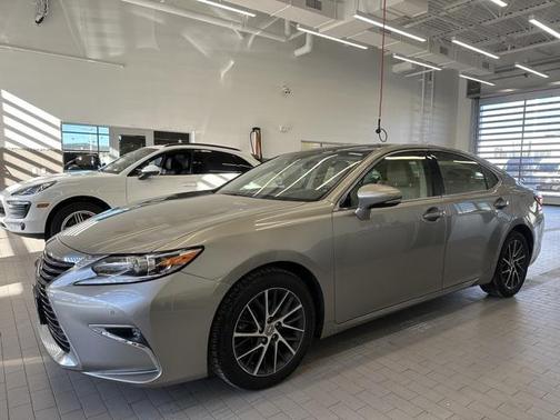 2017 Lexus ES 350 Base