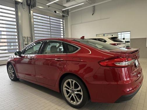 2020 Ford Fusion Hybrid Titanium